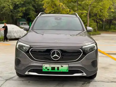 Mercedes-Benz EQB 2024