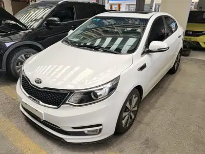 Kia K2 2015