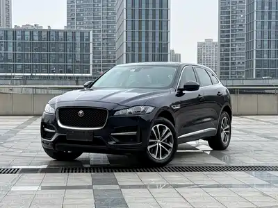 Jaguar F-PACE 2017