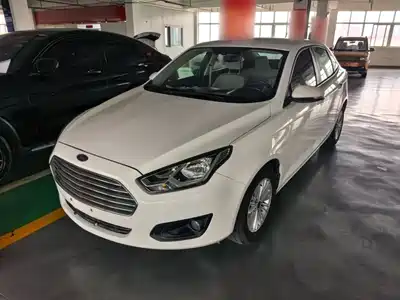 Ford Escort 2015