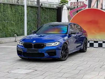 BMW M5 2021