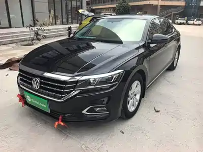 Volkswagen Passat 2021