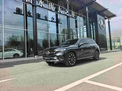 Mercedes-Benz GLC 2025