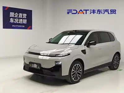 Leapmotor B10 2025