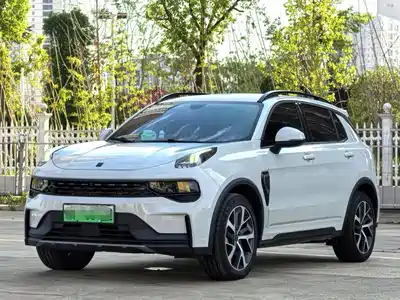 Lynk & Co 01 EM-P 2023