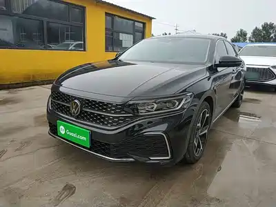 Volkswagen Passat 2024