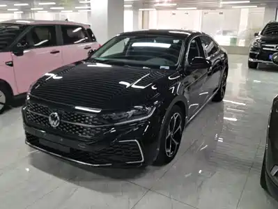 Volkswagen Passat 2023