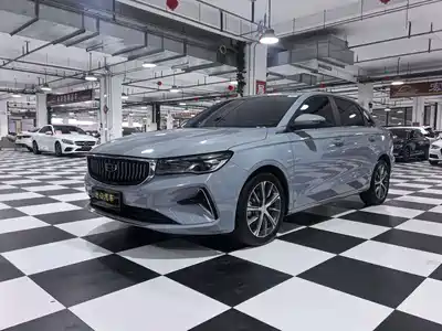Geely Emgrand 2024