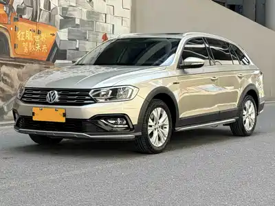Volkswagen C-TREK 2017
