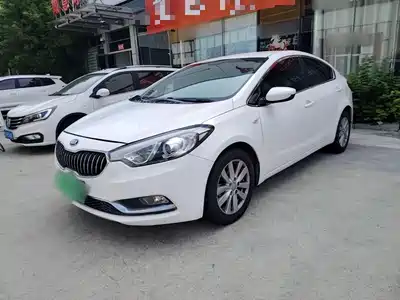 Kia K3 2016