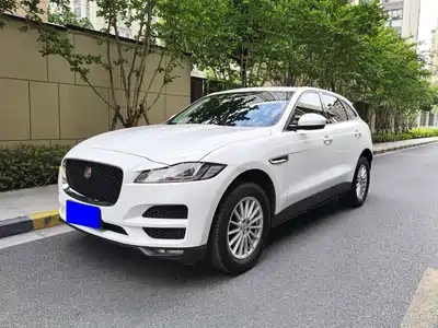 Jaguar F-PACE 2017