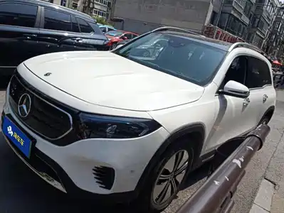 Mercedes-Benz EQB 2023