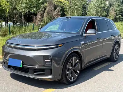 Li Auto L7 2025