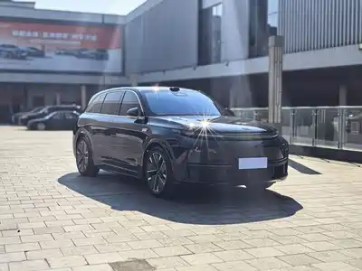 Li Auto L7 2025