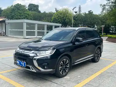Mitsubishi Outlander 2019