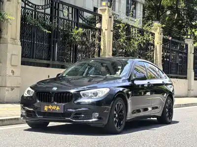 BMW 5 Series GT 2012