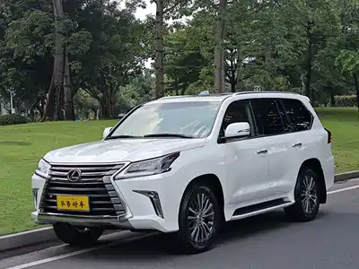 Lexus LX 2016