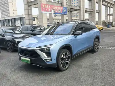 NIO ES8 2018