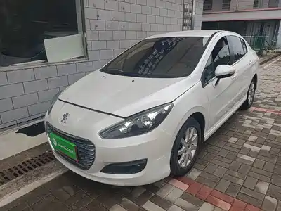 Peugeot 308 2015