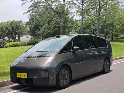 Li Auto MEGA 2024