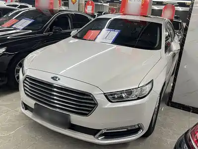 Ford Taurus 2016