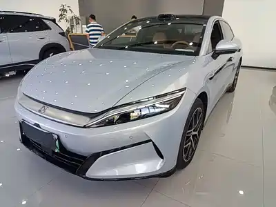 BYD Han L 2025