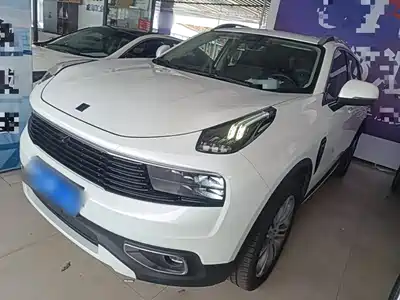 Lynk & Co 01 2019