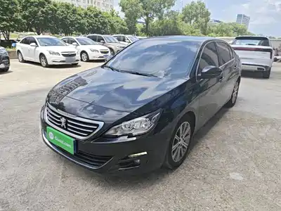 Peugeot 408 2016