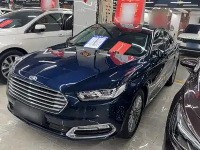 Ford Taurus 2017