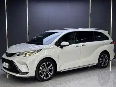 Toyota Granvia 2024