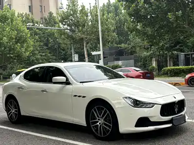 Maserati Ghibli 2015