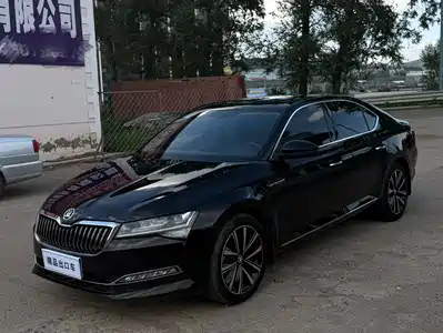Škoda Superb 2023