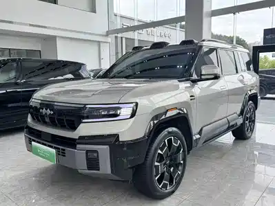 Fang Cheng Bao Leopard 8 2025