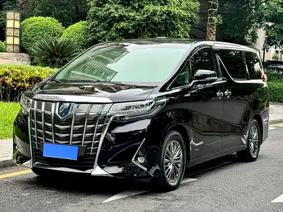 Toyota Alphard 2023