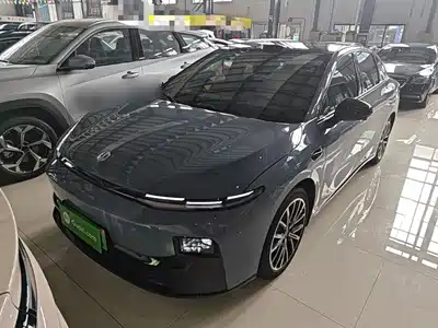 Leapmotor B01 2025