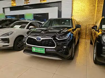 Toyota Highlander 2021