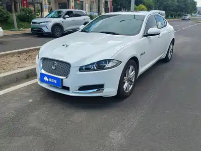 Jaguar XF 2013