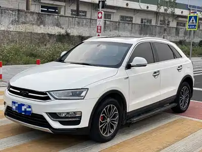 Zotye SR7 2017