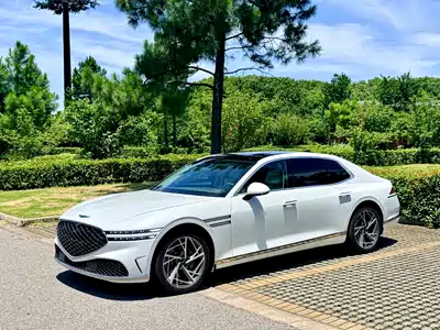 Genesis G90 2023