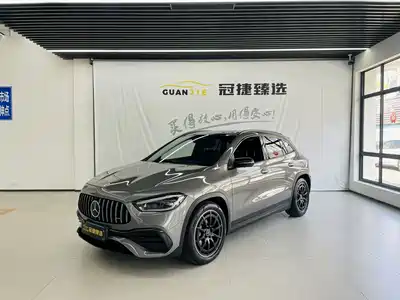 Mercedes-Benz GLA AMG 2022