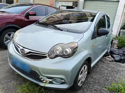 BYD F0 2016