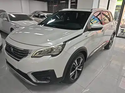 Peugeot 5008 2019