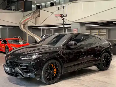 Lamborghini Urus 2022