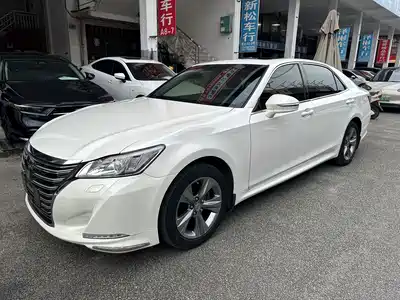 Toyota Crown 2017