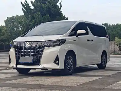 Toyota Alphard 2021