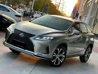 Lexus RX 2021