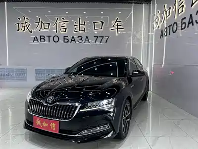 Škoda Superb 2022