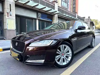 Jaguar XFL 2018