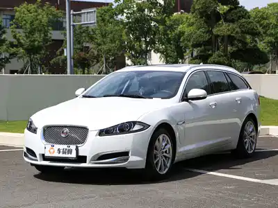 Jaguar XF 2016