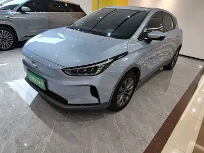 Geely Geometry C 2022